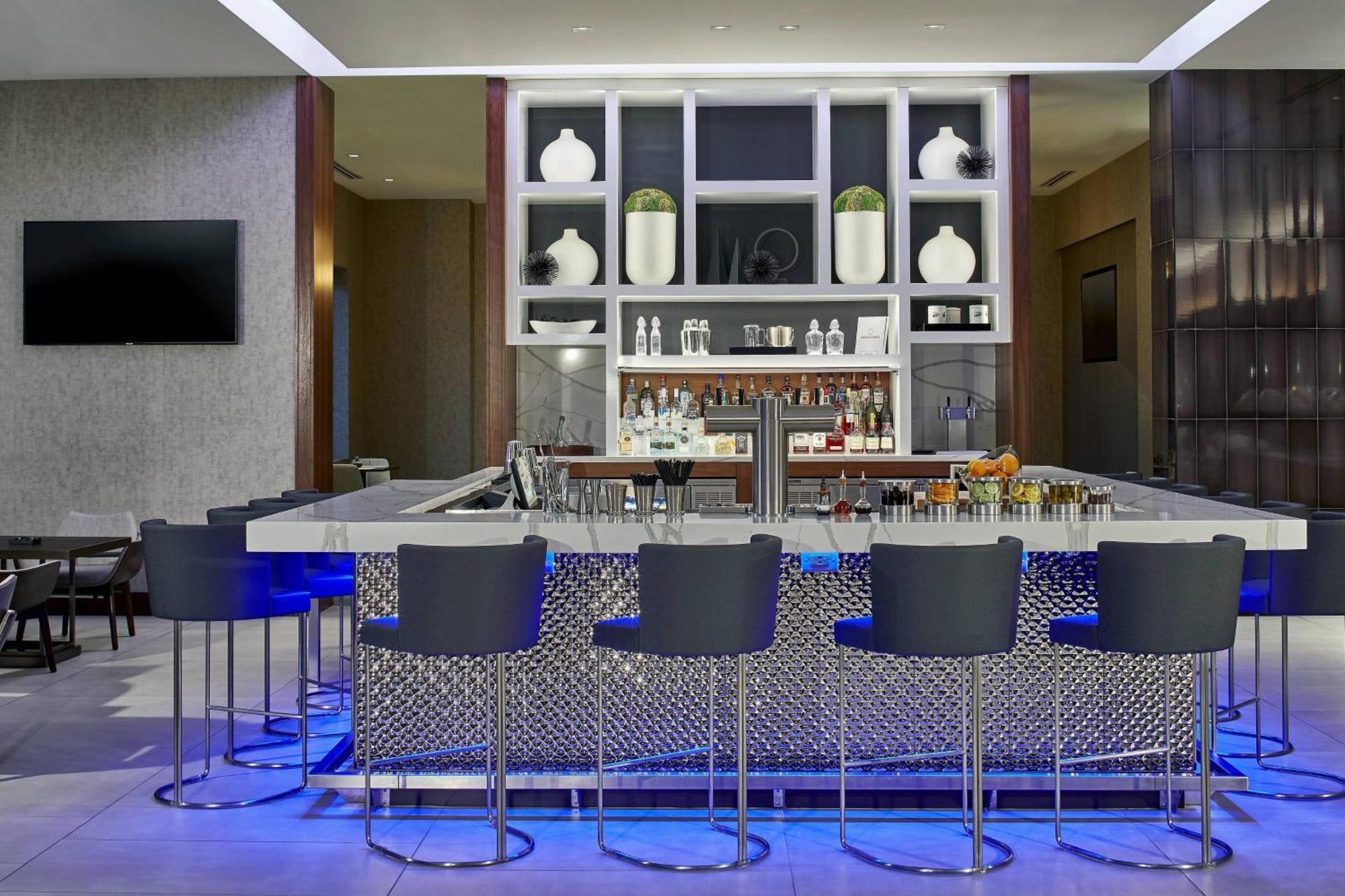 Ac Hotel By Marriott Atlanta Airport Gateway College Park Eksteriør bilde